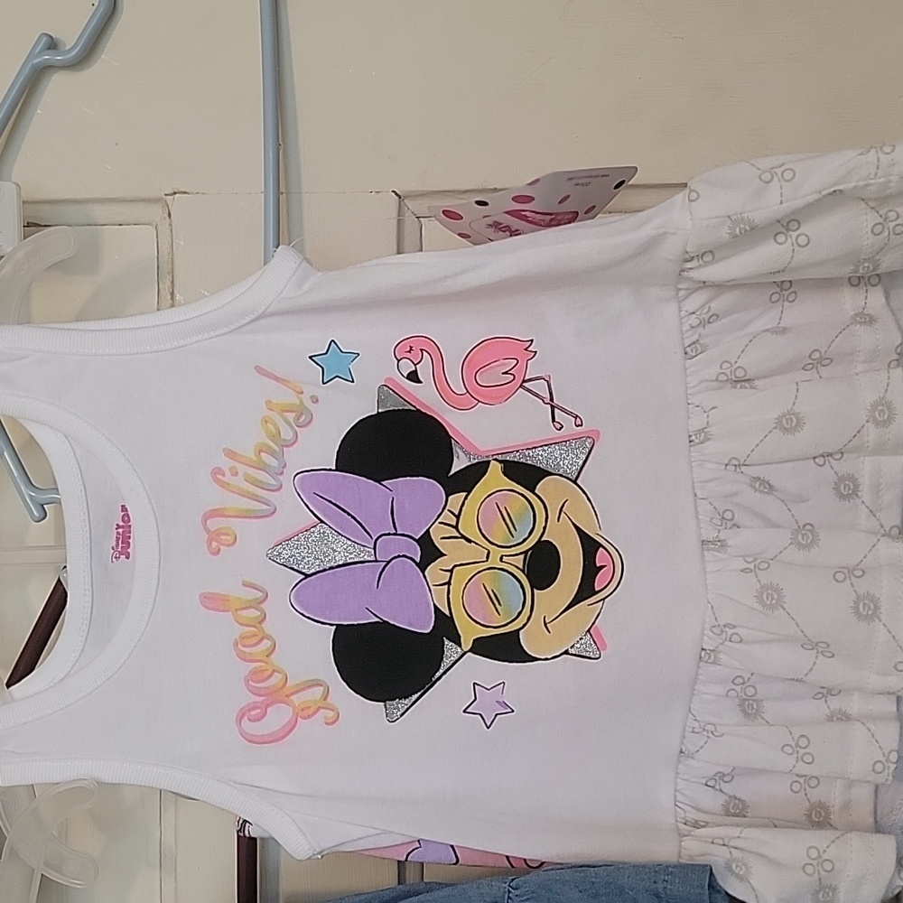 Disney Minnie Mouse Girls Shorts and Shirt Set